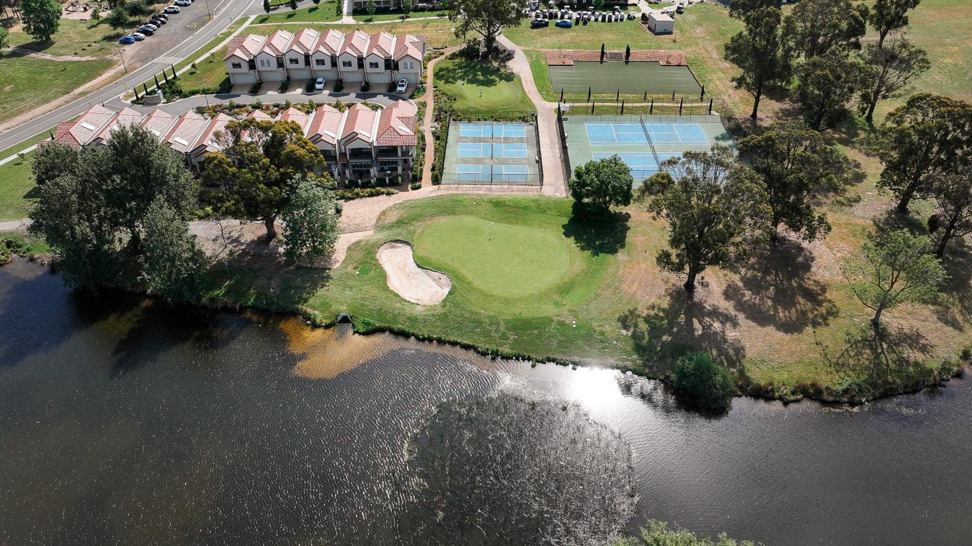 Hidden Valley Resort Wallan Exterior photo