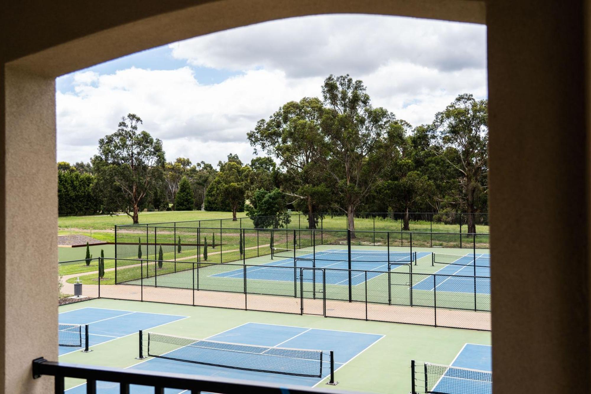 Hidden Valley Resort Wallan Exterior photo